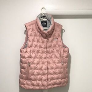North Face Women’s Hallodown Cropped XL down vest in Pale Pink